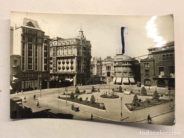 Postales: LEON. Postal No.10, Plaza Santo Domingo(h.1960?) Anverso Emborronado