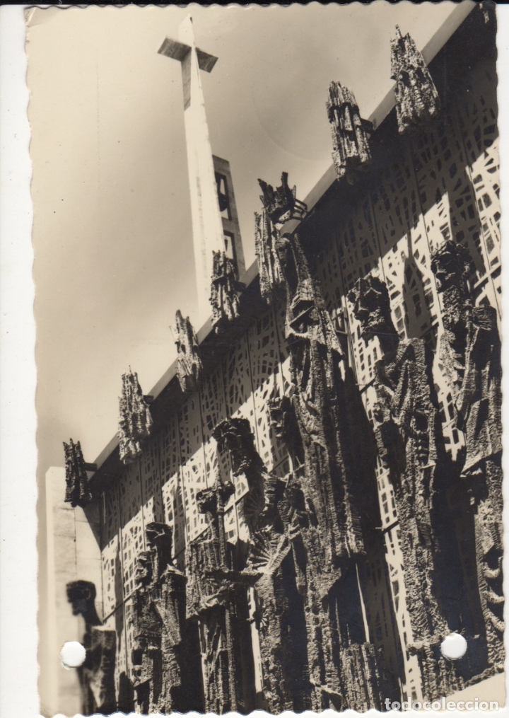 Postales: postal de leon santuario de la virgen del camino fachada principal detalle