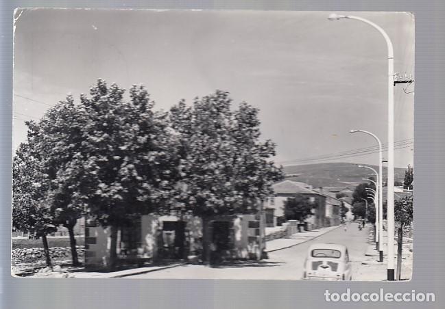 Postales: NAVALPERAL DE PINARES (AVILA).- AVDA. DE JULIO ARENILLAS