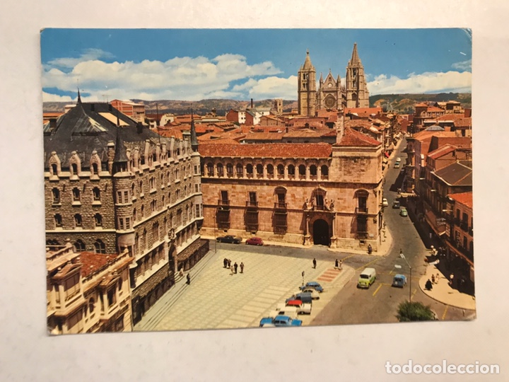 Postales: LEON. Postal No.40, Plaza de San Marcelo y Calle del Generalisimo. (h.1970?)