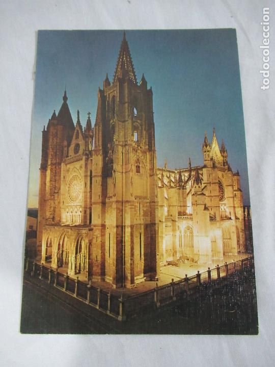 Postales: Le&oacute;n - La Catedral. Nocturna - S/C - Foto 1