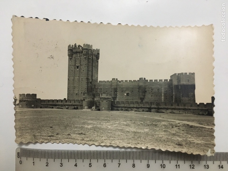 Postales: POSTAL. MEDINA DEL CAMPO. CASTILLO DE LA MOTA. ED. ARRIBAS. H. 1955?.