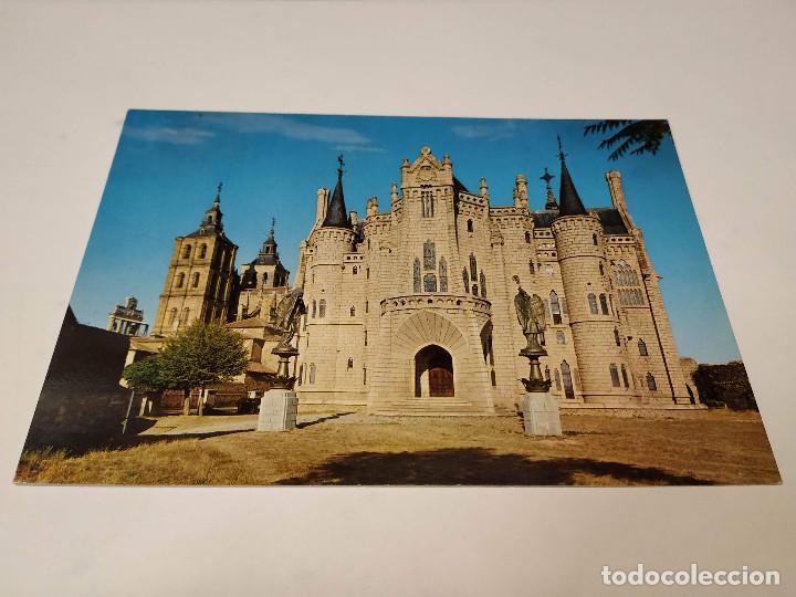 Postales: LE&Oacute;N - POSTAL ASTORGA - PALACIO EPISCOPAL Y TORRE DE LA CATEDRAL - Foto 1