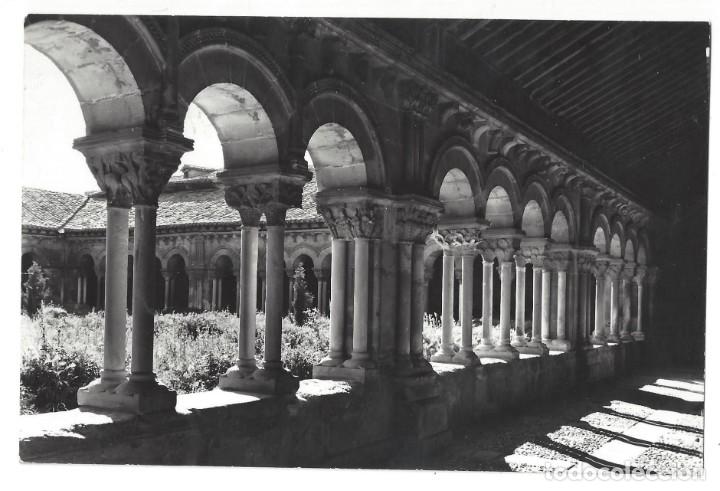 Postales: POSTAL FOTOGR&Aacute;FICA- SORIA.- N&ordm; 7, COLEGIATA DE SAN PEDRO. CLAUSTRO ROM&Aacute;NICO- SIN CIRCULAR