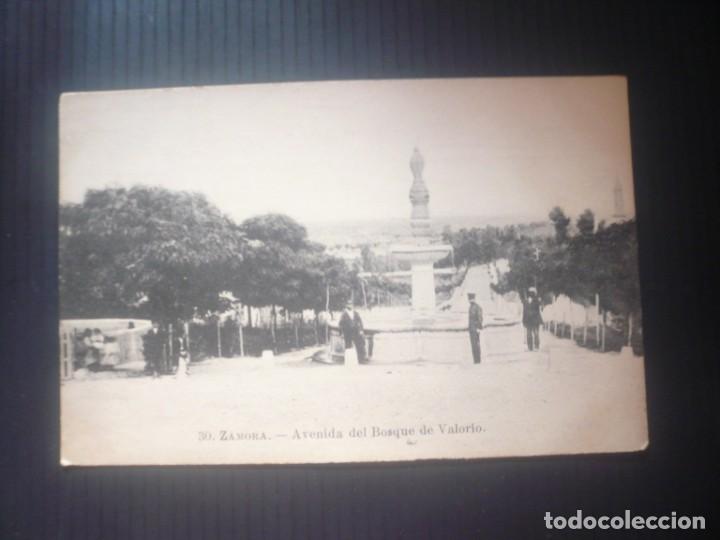 Postales: Zamora-Avenida del Bosque Valorio-Garc&iacute;a Hermanos.