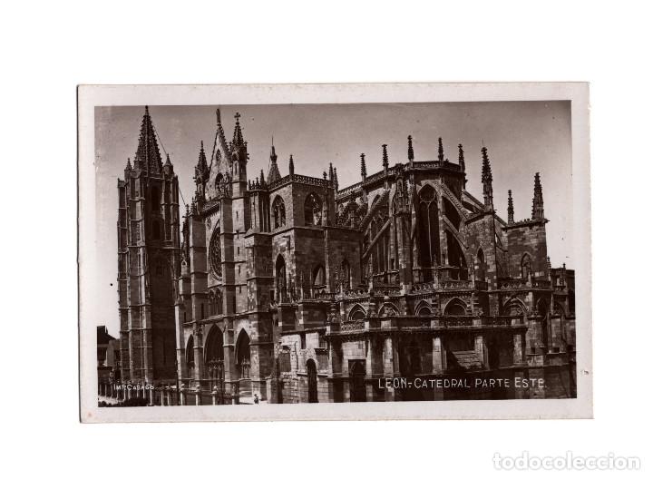 Postales: LE&Oacute;N.- CATEDRAL PARTE ESTE. - Foto 1