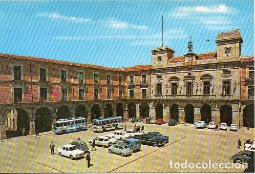 Postales: Avila - 57 Plaza de la Victoria y Ayuntamiento