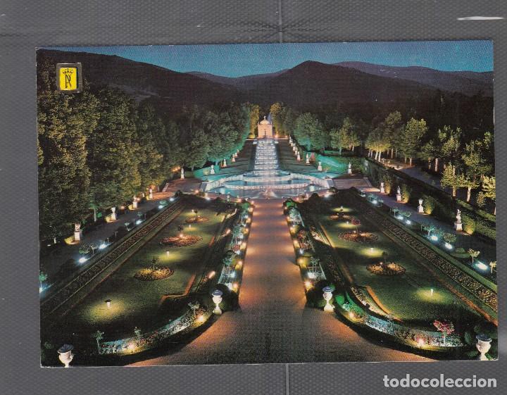 Postales: N&ordm; 2 LA GRANJA DE SAN ILDEFONSO. VISTA NOCTURNA DE LOS JARDINES. AL FONDO LA GRAN CASCADA