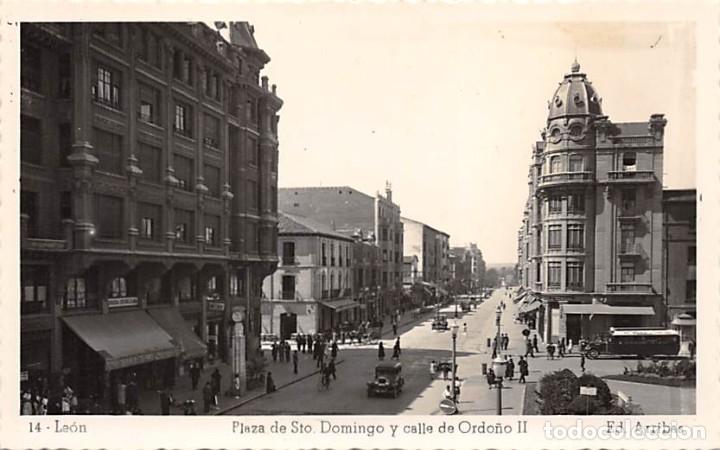 Postales: LE&Oacute;N.- PLAZA DE STO DOMINGO Y CALLE DE ORDO&Ntilde;O II