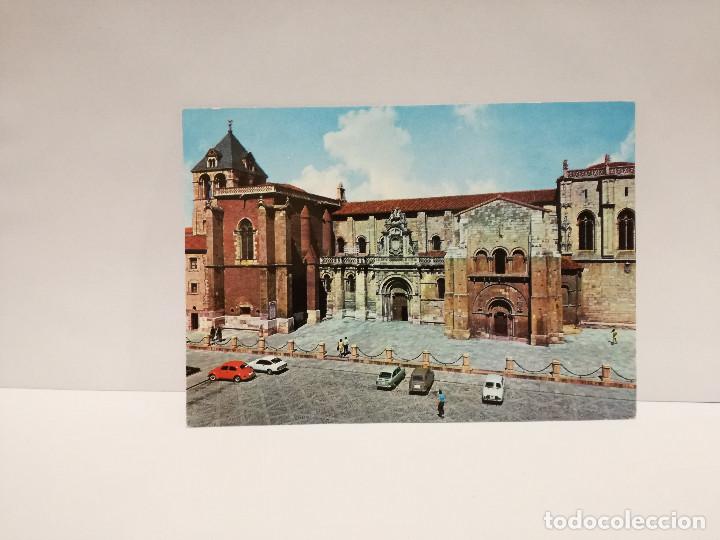 Postales: POSTAL N&ordm; 8 - CASTILLA LEON - LEON, BASILICA DE SAN ISIDORO - ED. 1969