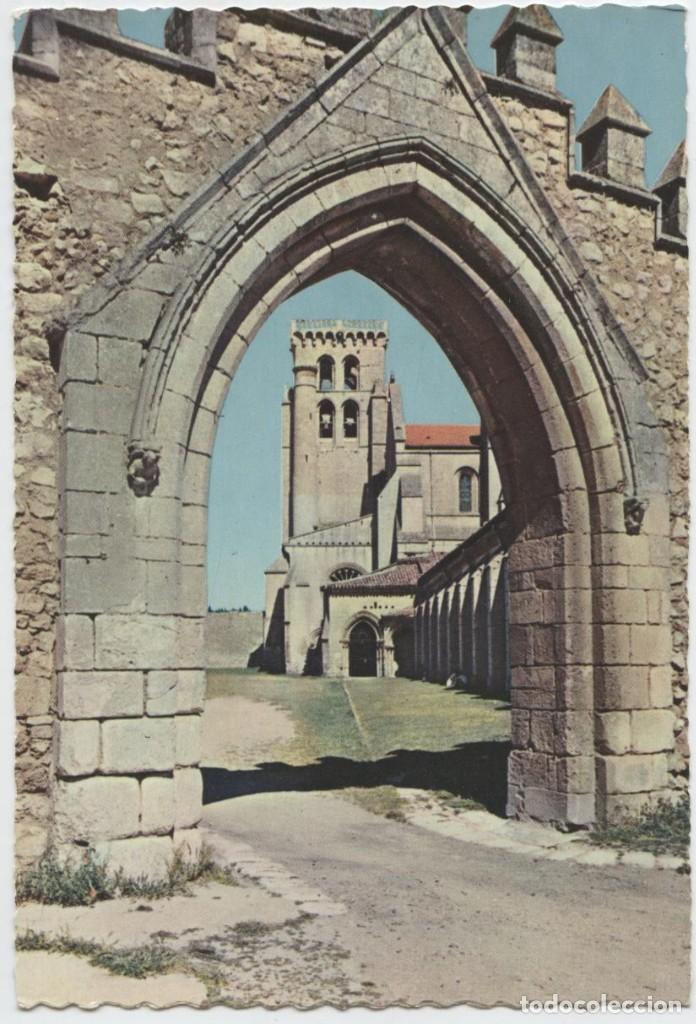 Postales: N&ordm; 1107-BURGOS. Monasterio de las Huelgas. Arco de los Compases. Sin circular.Ed.PATRIMONIO NACIONAL