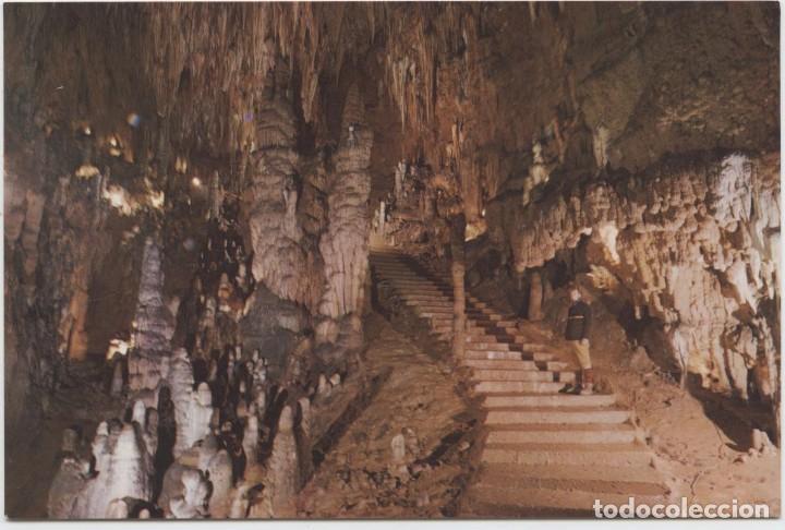 Postales: N&ordm; 434-LE&Oacute;N. Cueva de Valporquero. Sala Maravillas. Sin circular. Ed. IMP. A.G. COBAS
