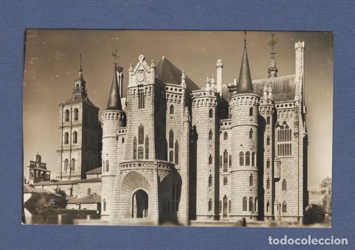 Postales: POSTAL ASTORGA (LEON): 72 PALACIO EPISCOPAL. - EDICIONES ARRIBAS - ESCRITA - Foto 1