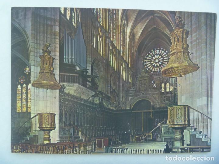 Postales: POSTAL DE LEON : CATEDRAL, CORO Y NAVE CENTRAL . A&Ntilde;OS 60