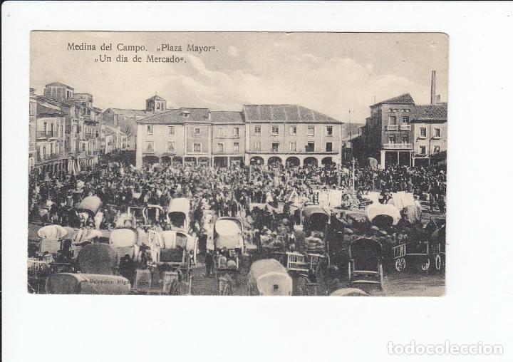 Cartoline: MEDINA DEL CAMPO (VALLADOLID).- PLAZA MAYOR. UN D&Iacute;A DE MERCADO