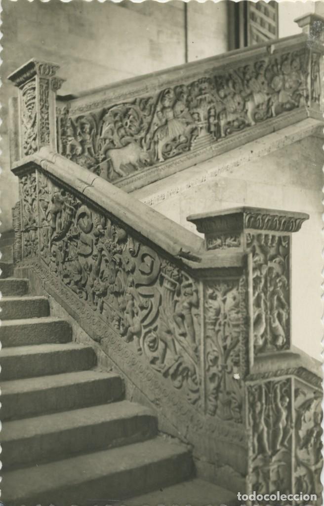 Postales: N&ordm; 51-SALAMANCA. Escalera de la Universidad. Sin circular. EDICIONES GARC&Iacute;A GARRABELLA