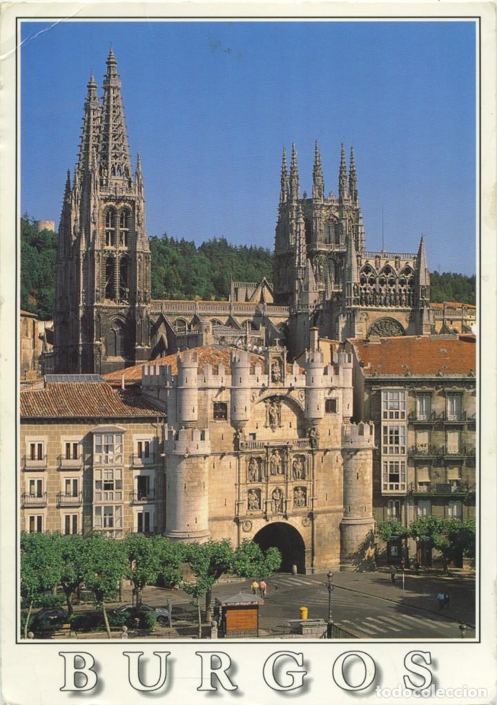 Postales: N&ordm; 1002-BURGOS. Arco de Santa Mar&iacute;a y Catedral. Circulada en 2004. ED. A.G.