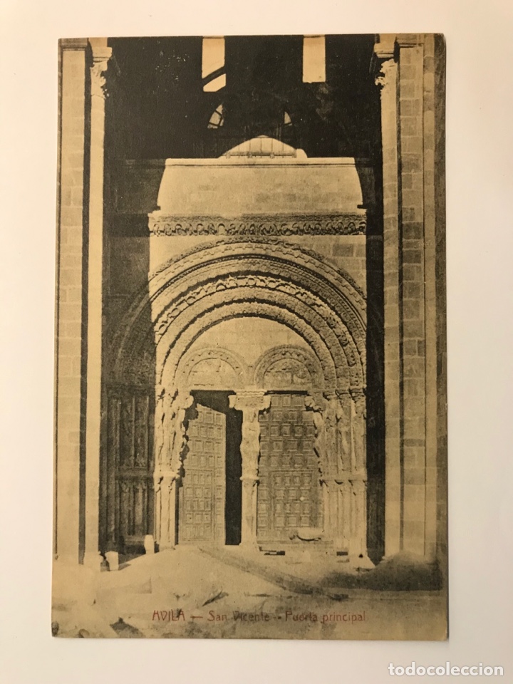 Postales: AVILA, Postal San Vicente. Puerta Principal. Edicion A. Medrano (h.1920?) S/C