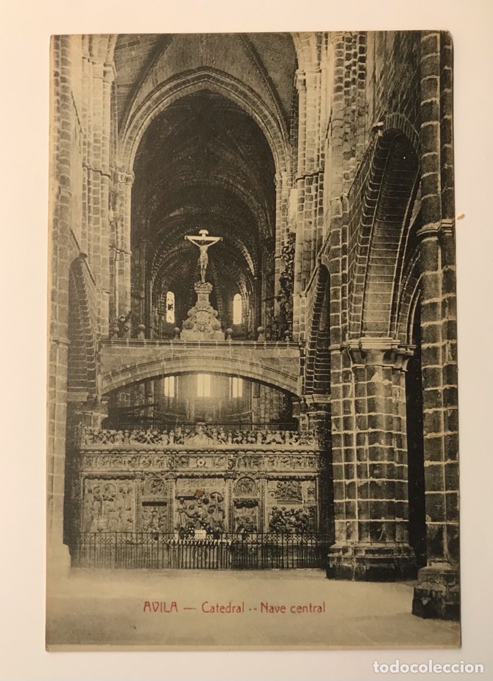 Postales: AVILA, Postal C&aacute;tedral. Nave Central. Edicion A. Medrano (h.1920?) S/C
