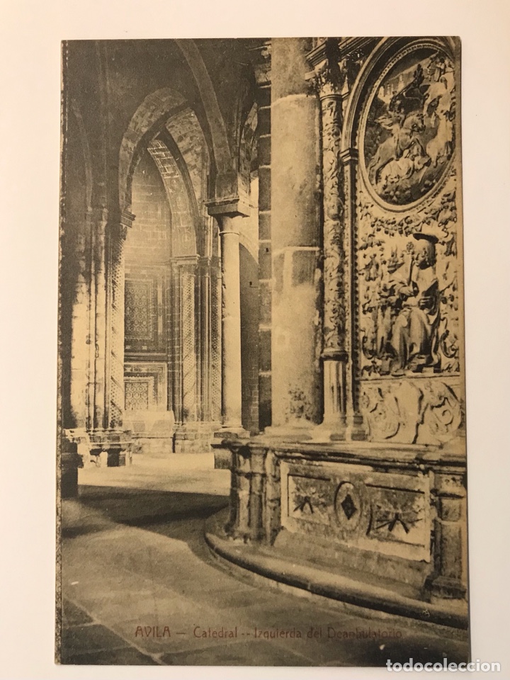 Postales: AVILA, Postal Catedral. Izquierda del Deambulatorio. Edicion A. Medrano (h.1920?) S/C