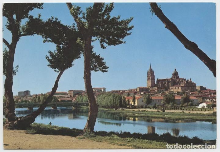 Postales: N&ordm; 21-SALAMANCA. R&iacute;o Tormes y las Catedrales. Sin circular. ED. GARC&Iacute;A GARRABELLA
