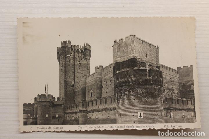 Postales: POSTAL MEDINA DEL CAMPO, CASTILLO DE LA MOTA, VISTA PARCIAL DESDE &Aacute;NGULO OESTE, ED. ARRIBAS