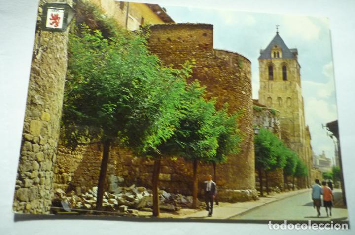 Postales: postal leon muralla s.isidoro .-escrita