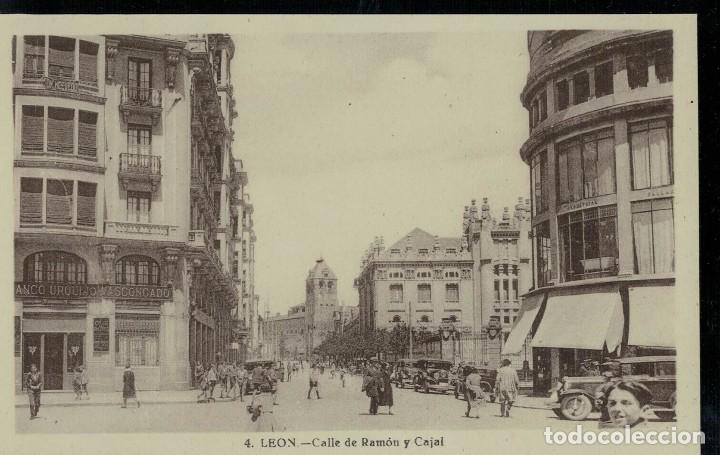 Postales: Le&oacute;n. Calle de Ram&oacute;n y Cajal - Foto 1
