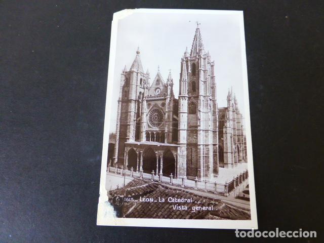 Postales: LEON LA CATEDRAL VISTA GENERAL - Foto 1