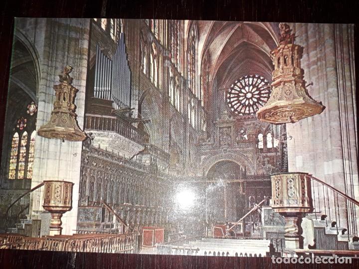 Postales: N&ordm; 5777 POSTAL LEON CATEDRAL CORO Y NAVE CENTRAL