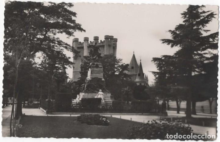 Postales: POSTAL- SEGOVIA- MONUMENTO A DAOIZ Y VELARDE