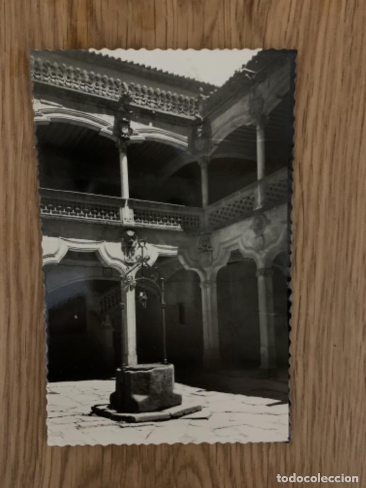 Postales: Salamanca-Casa de las Conchas. Patio-N&ordm; 7 Ed. Darvi