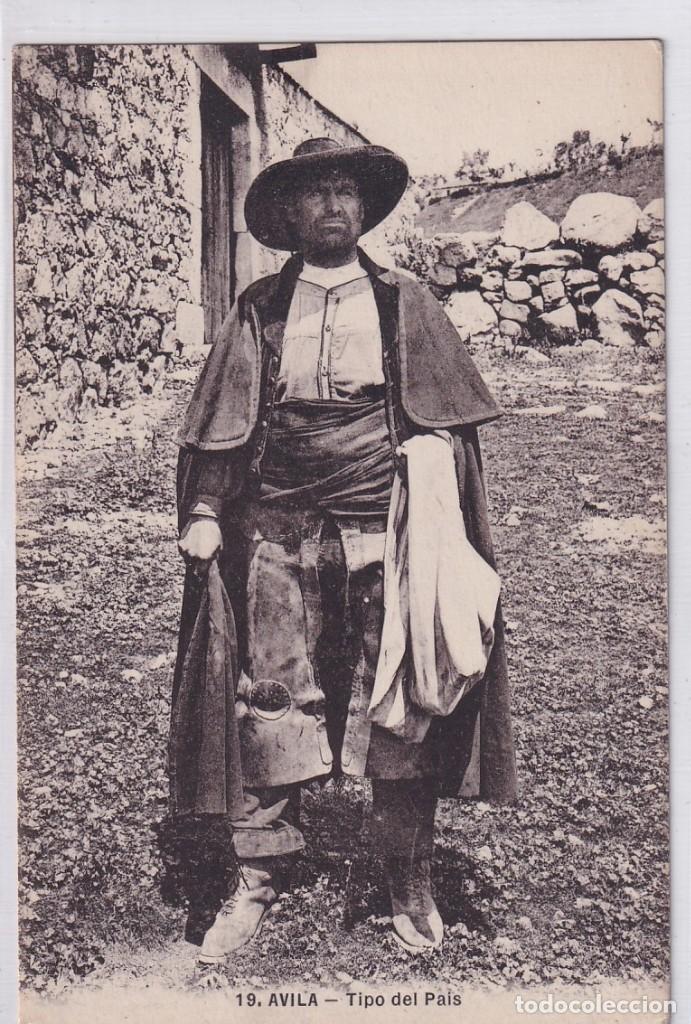 Postales: 19 Avila Tipo del Pais. Sin circular.