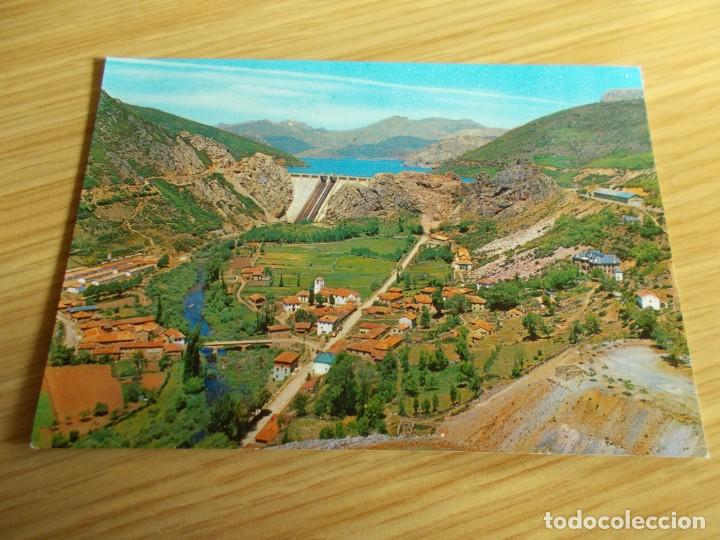Postales: LOS BARRIOS DE LUNA -- LEON -- VISTA GENERAL Y PANTANO