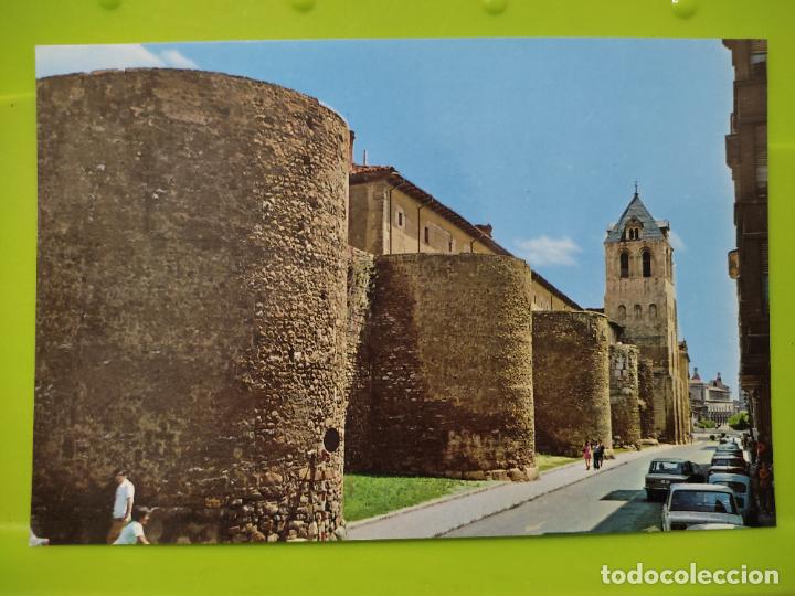 Postales: LEON MURALLAS TORRE GALLO ED COBAS 14 SC