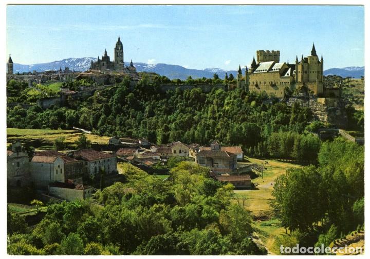 Postales: N&ordm; 26-SEGOVIA. Vista parcial. Circulada en 1967. ED. GARC&Iacute;A GARRABELLA