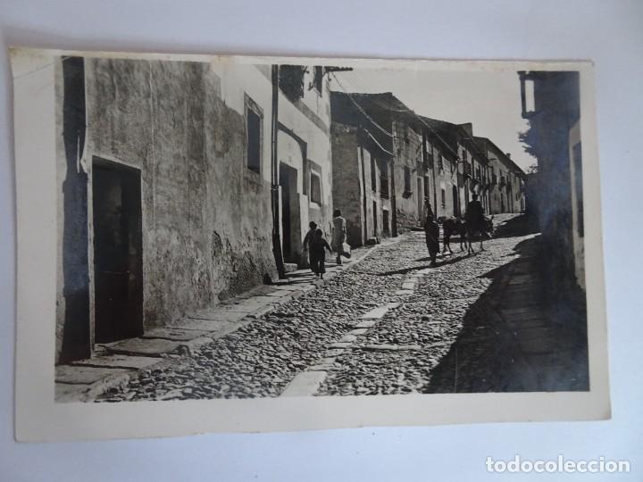 Postcards: ANTIGUA POSTAL FOTOGR&Aacute;FICA , CPA, &Aacute;VILA, UNA CALLE T&Iacute;PICA , VER FOTOS