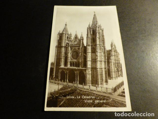 Postales: LEON LA CATEDRAL VISTA GENERAL - Foto 1