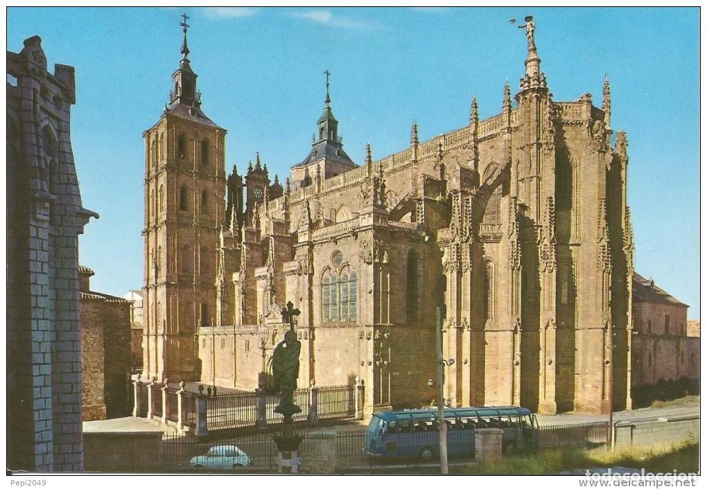 Postales: *** D190 - POSTAL - ASTORGA - LA CATEDRAL - Foto 1