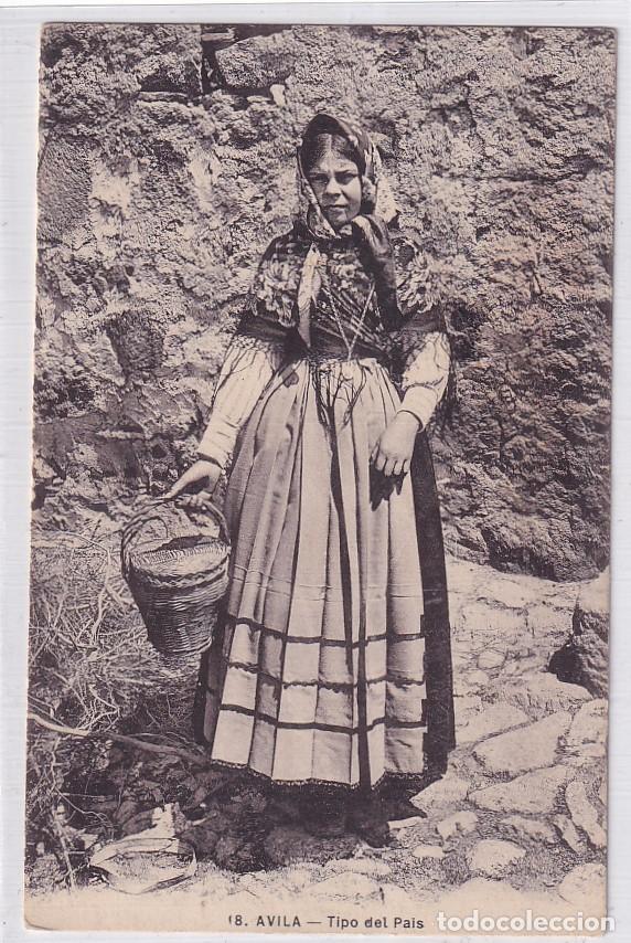 Postales: 18 Avila Tipos del Pa&iacute;s. Sin circular.