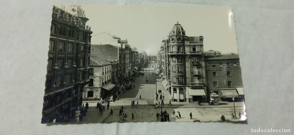 Postales: POSTAL LEON PLAZA DE SANTO DOMINGO Y CALLE ORDO&Ntilde;O II EDICIONES ARRIBAS