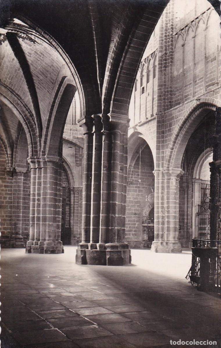 Postales: &Aacute;VILA - COLUMNAS DE LA CATEDRAL - Foto 1