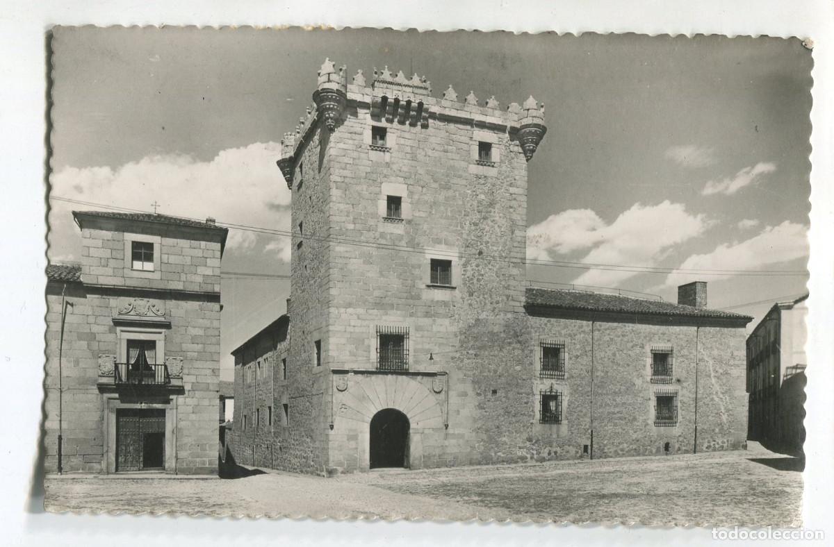 Postais: Postal de Avila. Torre&oacute;n de los Guzmanes. 54 Ed. Garc&iacute;a Garrabella, parece 1938, 2 sellos de 35 ctos