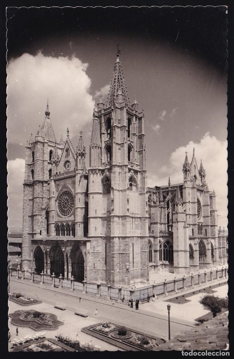 Postales: Le&oacute;n. *Catedral* Ed. Lujo n&ordm; 1. Circulada. - Foto 1