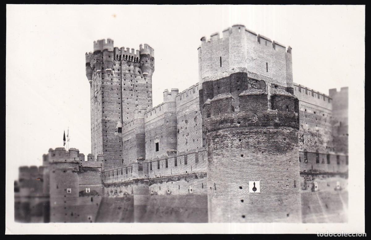 Postales: Medina del Campo. *Castillo de la Mota...* Circulada 1960.