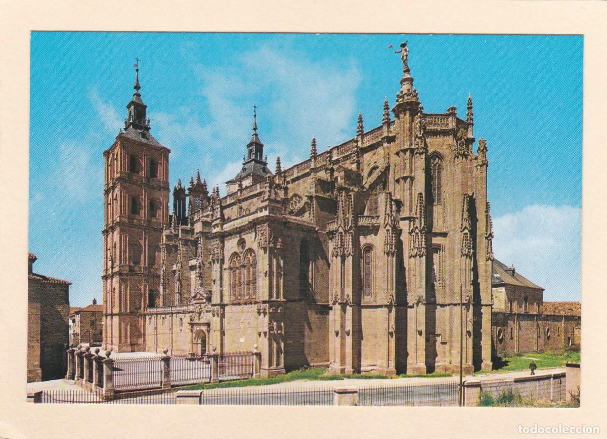 Postales: ASTORGA (LEON). LA CATEDRAL (1967) - Foto 1