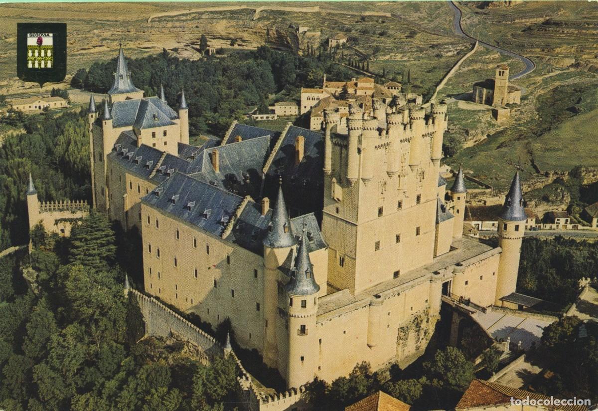 Postcards: N&ordm; 1-SEGOVIA. Alc&aacute;zar. Vista a&eacute;rea. Sin circular. ED. DOM&Iacute;NGUEZ