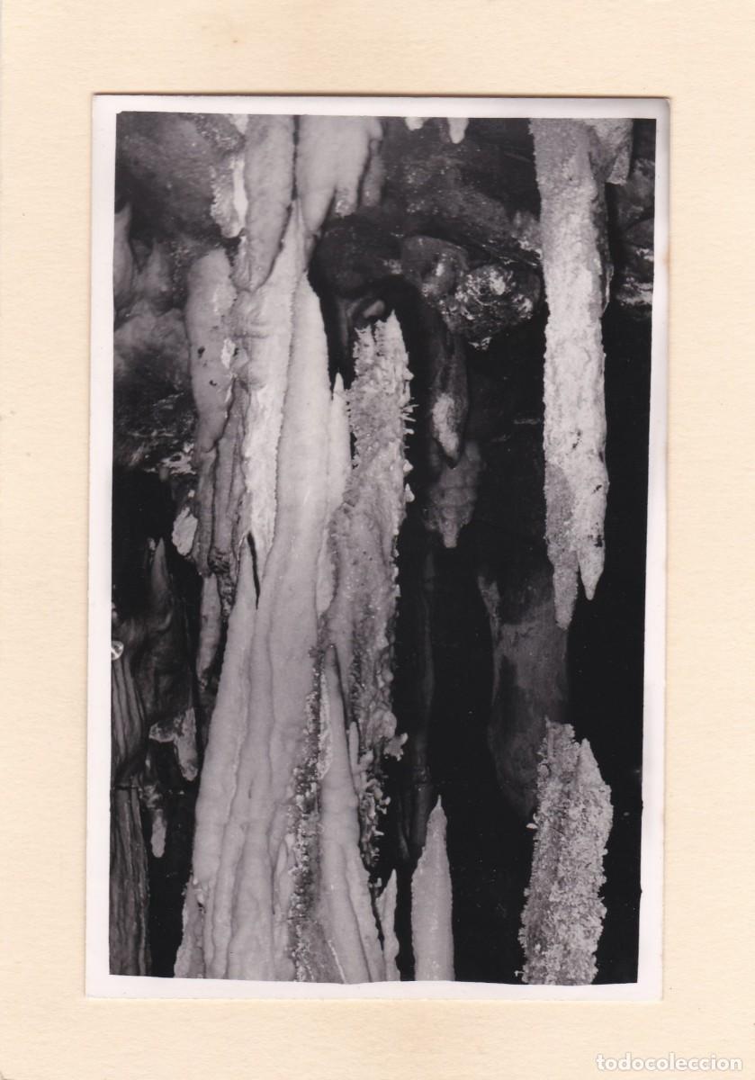 Postcards: ARENAS DE SAN PEDRO (AVILA). DETALLE CUEVA CERRO DE &rdquo;EL AGUILA&rdquo; - FOTO FERNANDEZ
