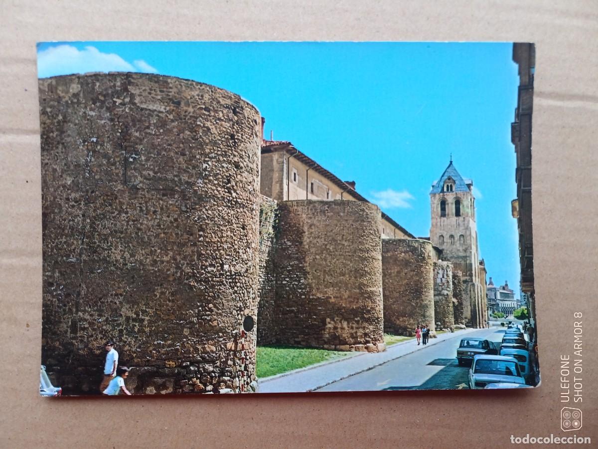 Postcards: POSTAL LEON 14 - MURALLAS ROMANAS Y TORRE DEL GALLO. SUCIA.