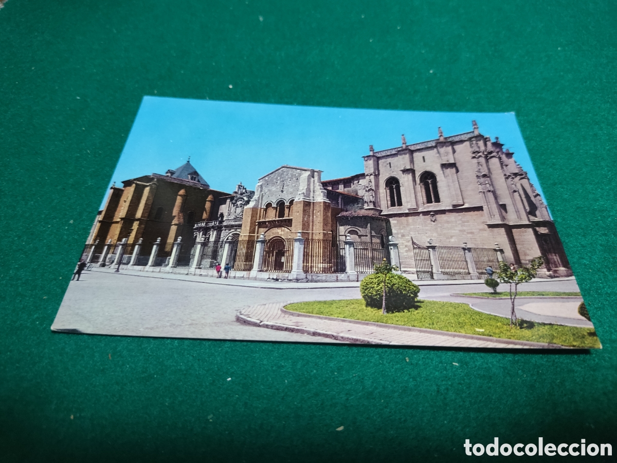 Postales: Postal le&oacute;n bas&iacute;lica de San Isidro - Foto 1